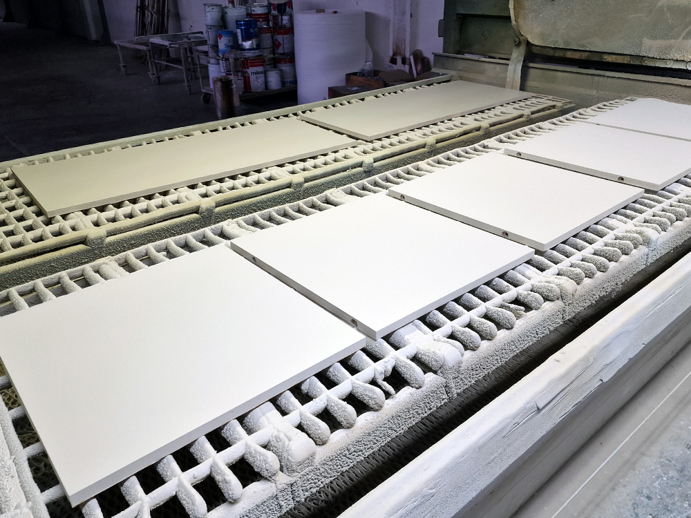 Verniciatura laccatura mobili e cucine 2 - seconda sezione